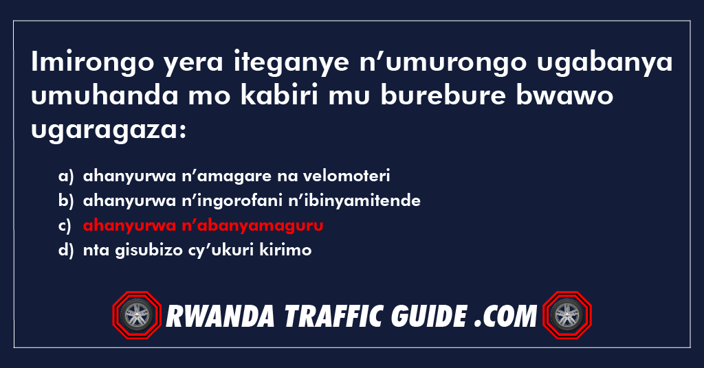 Imirongo yera iteganye n’umurongo ugabanya umuhanda mo kabiri mu burebure bwawo ugaragaza